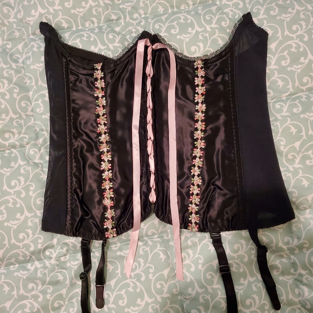 Frederick's of Hollywood bustier size m